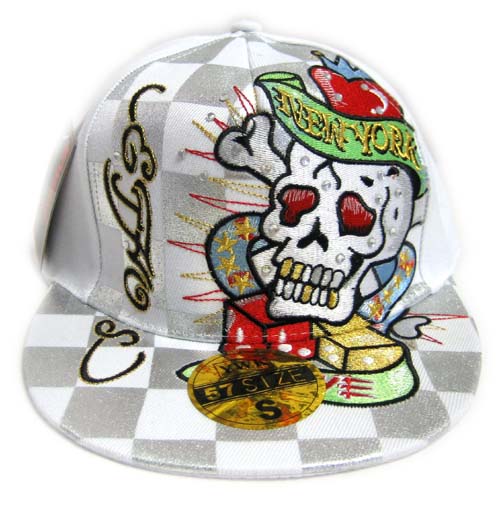 cp618-SKULL & DICE SIZE ASSORTED 1(DOZEN)
